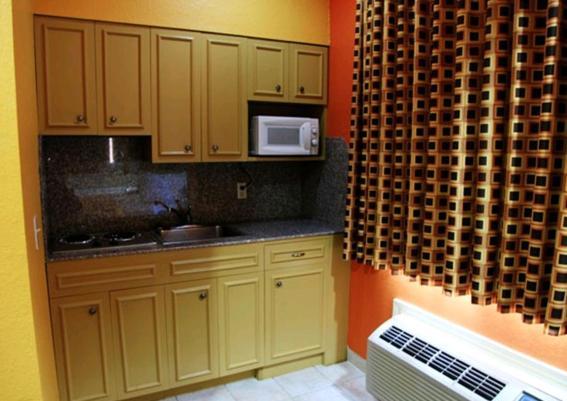 Executive Inn Bacliff Номер фото