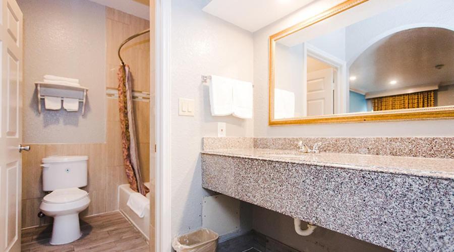 Executive Inn Bacliff Екстер'єр фото
